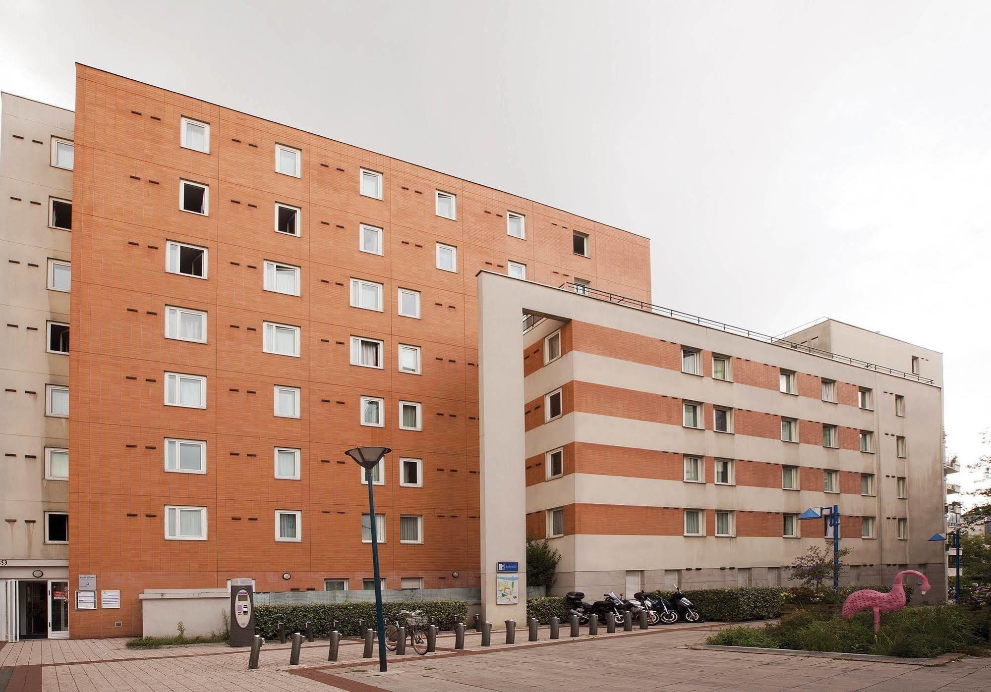 Aparthotel Sejours & Affaires Pantin Charles De Gaulle Exteriér fotografie