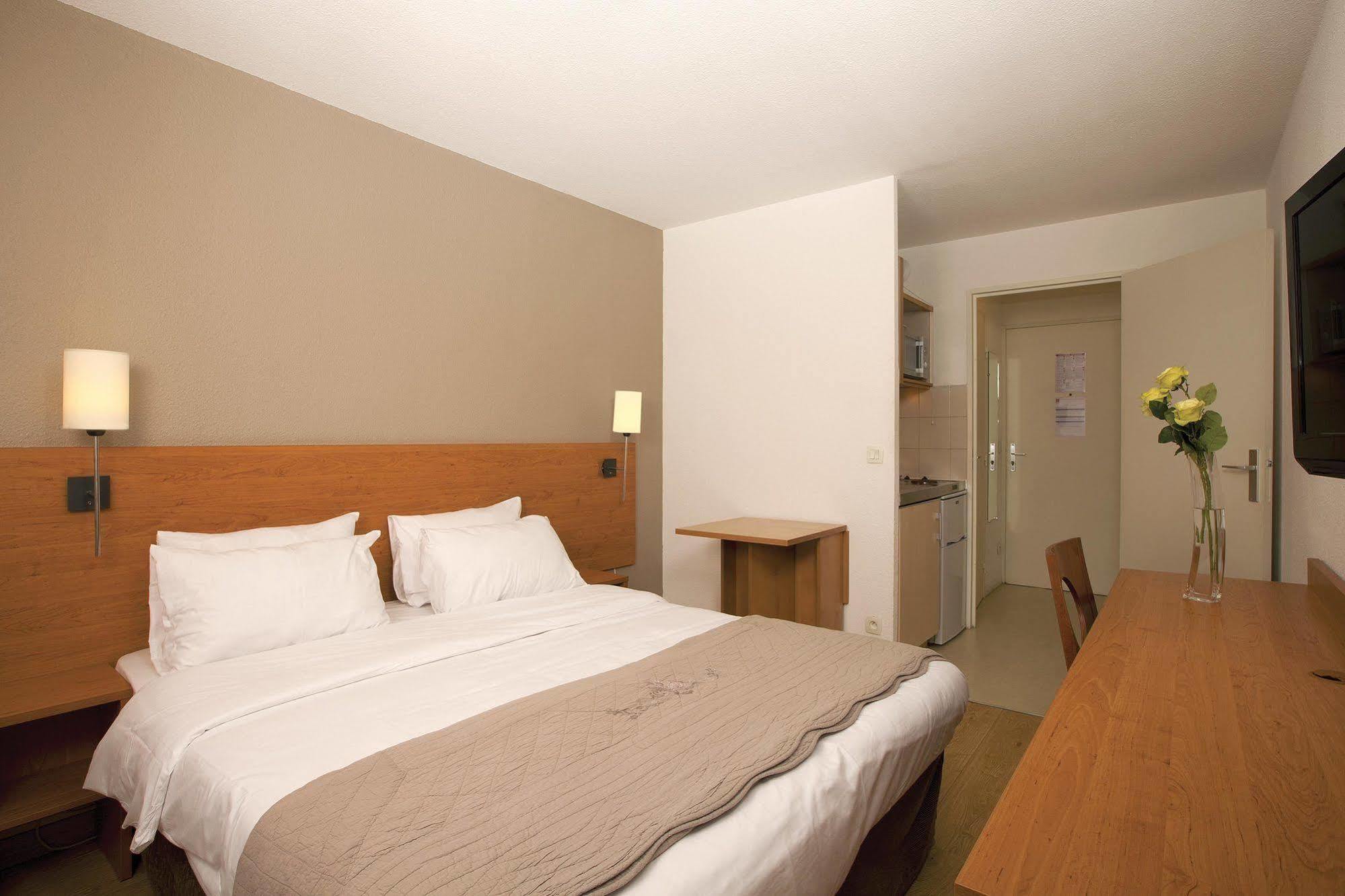 Aparthotel Sejours & Affaires Pantin Charles De Gaulle Exteriér fotografie